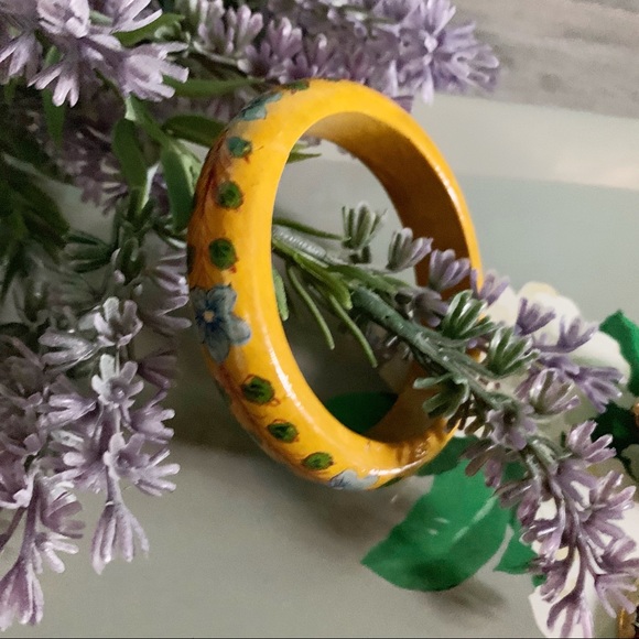 Vintage Floral Jewelry Bundle - Picture 2 of 7